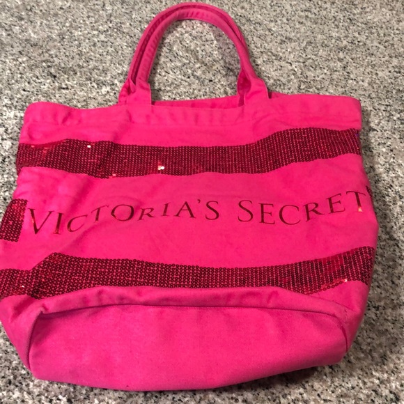 Victoria’s Secret Limited Edition Extra Large Bling Sequin Tote Weekender - Picture 4 of 12